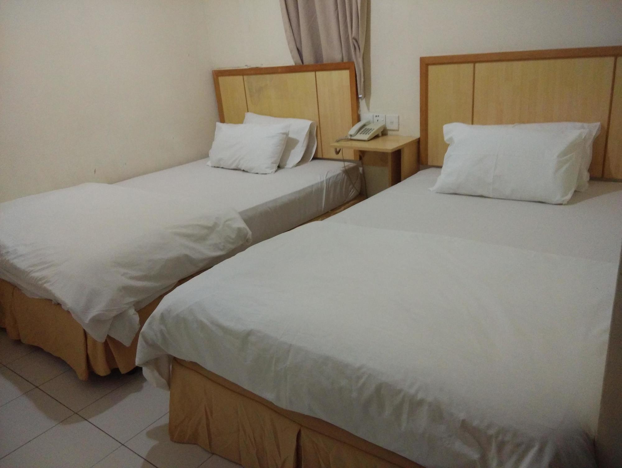 Fresh Hotel Bercham Ipoh Esterno foto
