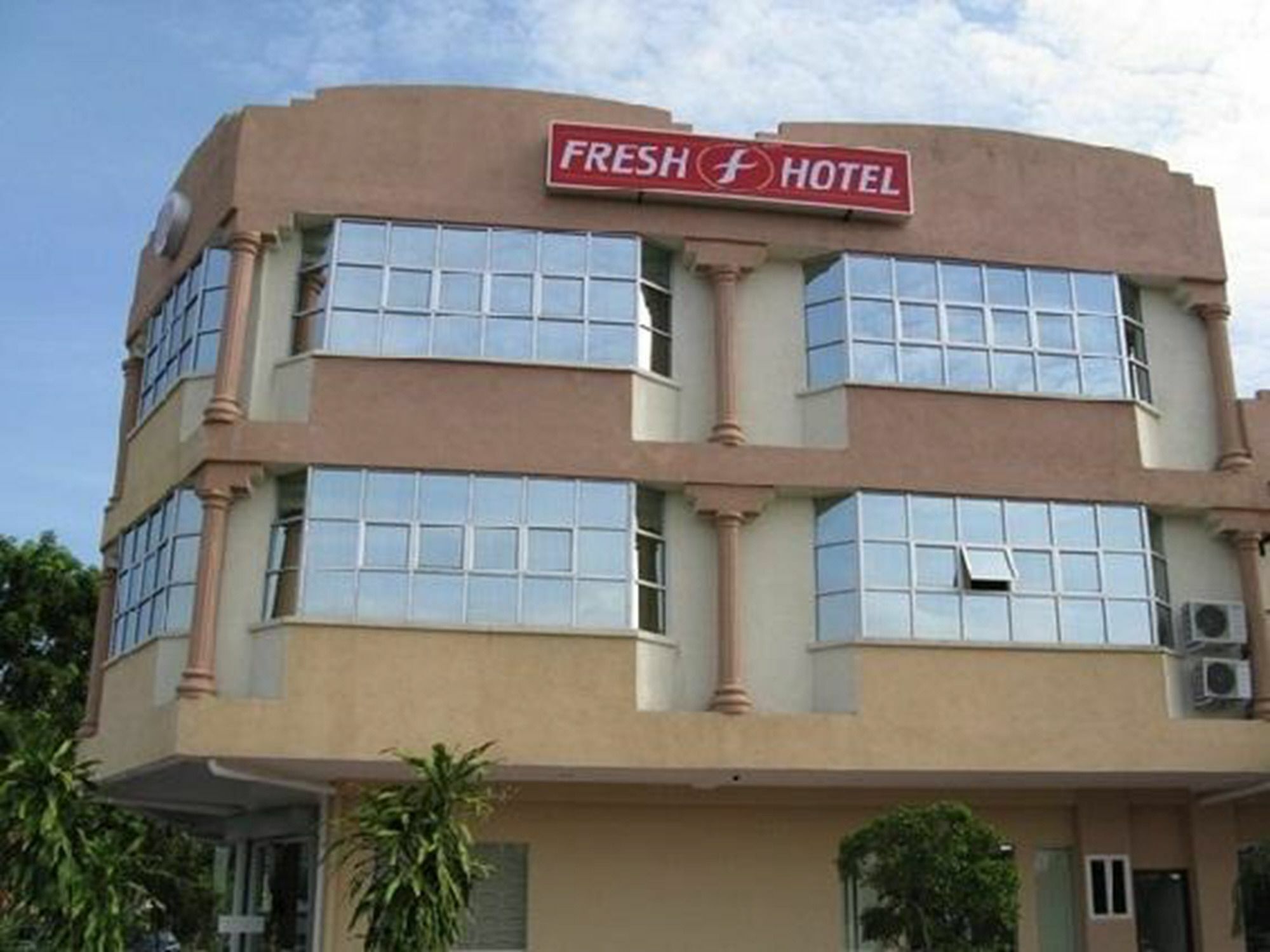 Fresh Hotel Bercham Ipoh Esterno foto